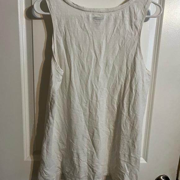 Two Women's Sleeveless Tops - White and Purple - Picture 6 of 8